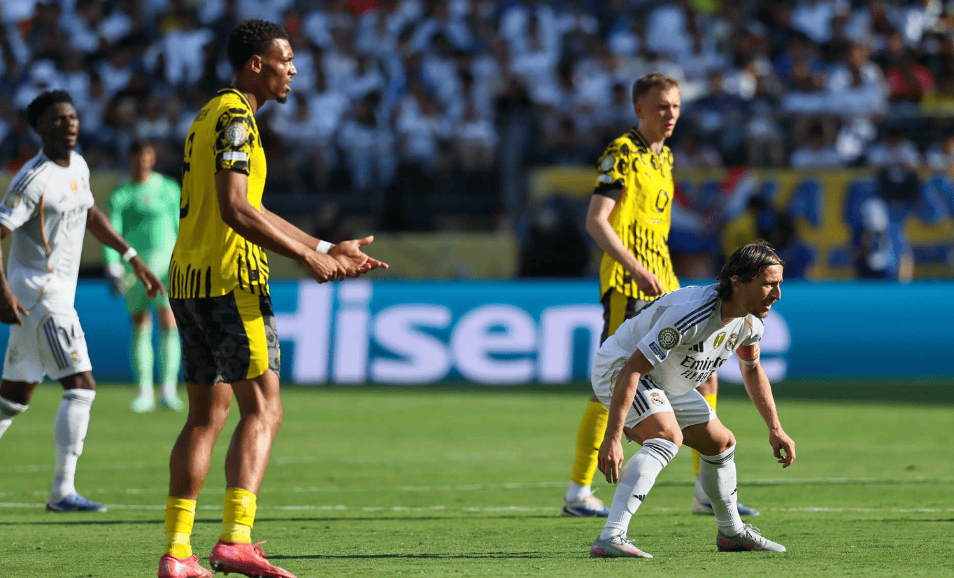 南特迎世俱杯关键赛;赛后绝杀压哨;球迷炸锅;阵容厚度经受考验 南特迎世俱杯关键赛;赛后绝杀压哨;球迷炸锅;阵容厚度经受考验