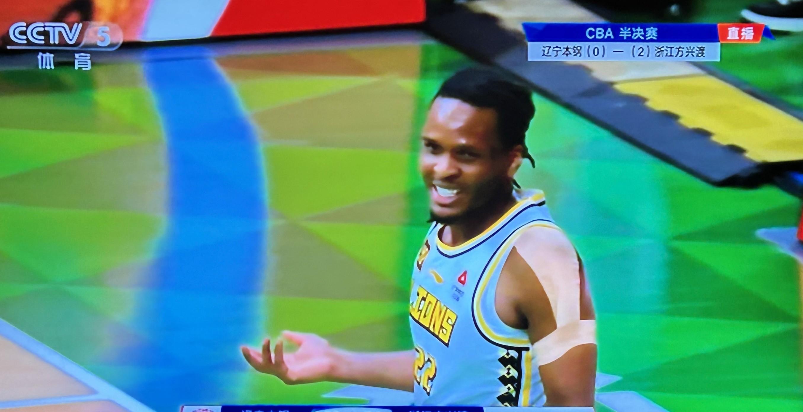 包含里程碑夜！辽宁本钢豪取连胜，欧超杯加时末段刷纪录，赛场秩序良好，身体对抗强度拉满的词条